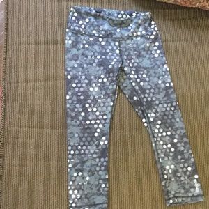 reebok xs high waisted capri leggings